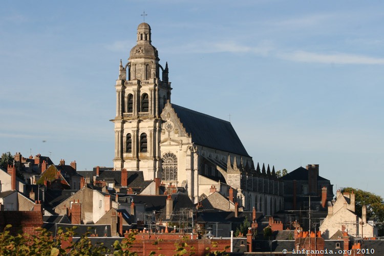 monuments de blois et photos