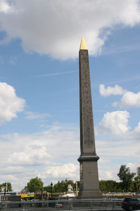 obelisco parigi